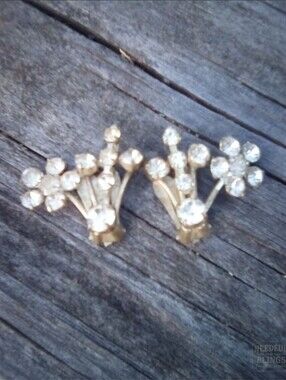 Vintage Made in Austria Clip-On Earrings Clear Rhinestone Flower Spray Gold Tone
